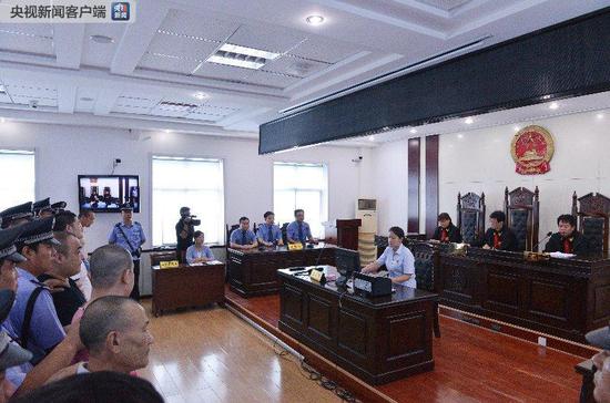 一、被告人徐福起等8人寻衅滋事、妨害公务、非国家工作人员受贿案